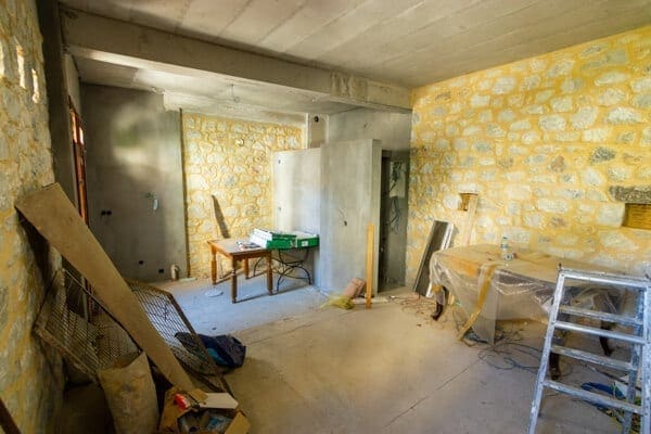 147 | Unique House in Leonidio City Center