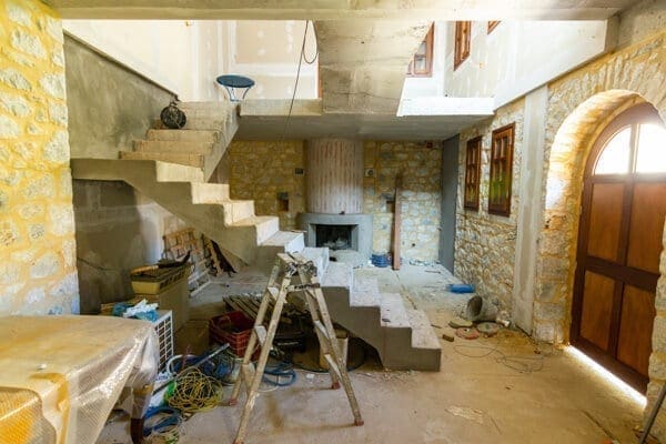 147 | Unique House in Leonidio City Center