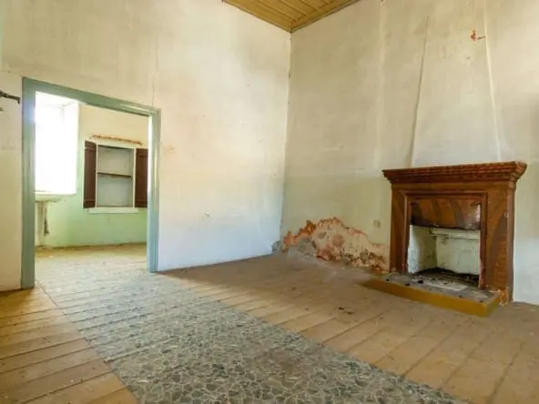 153 | Large Stone House in Leonidio