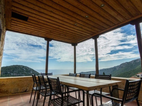 160 | Arcadian Coast Castle House with Amazing View
