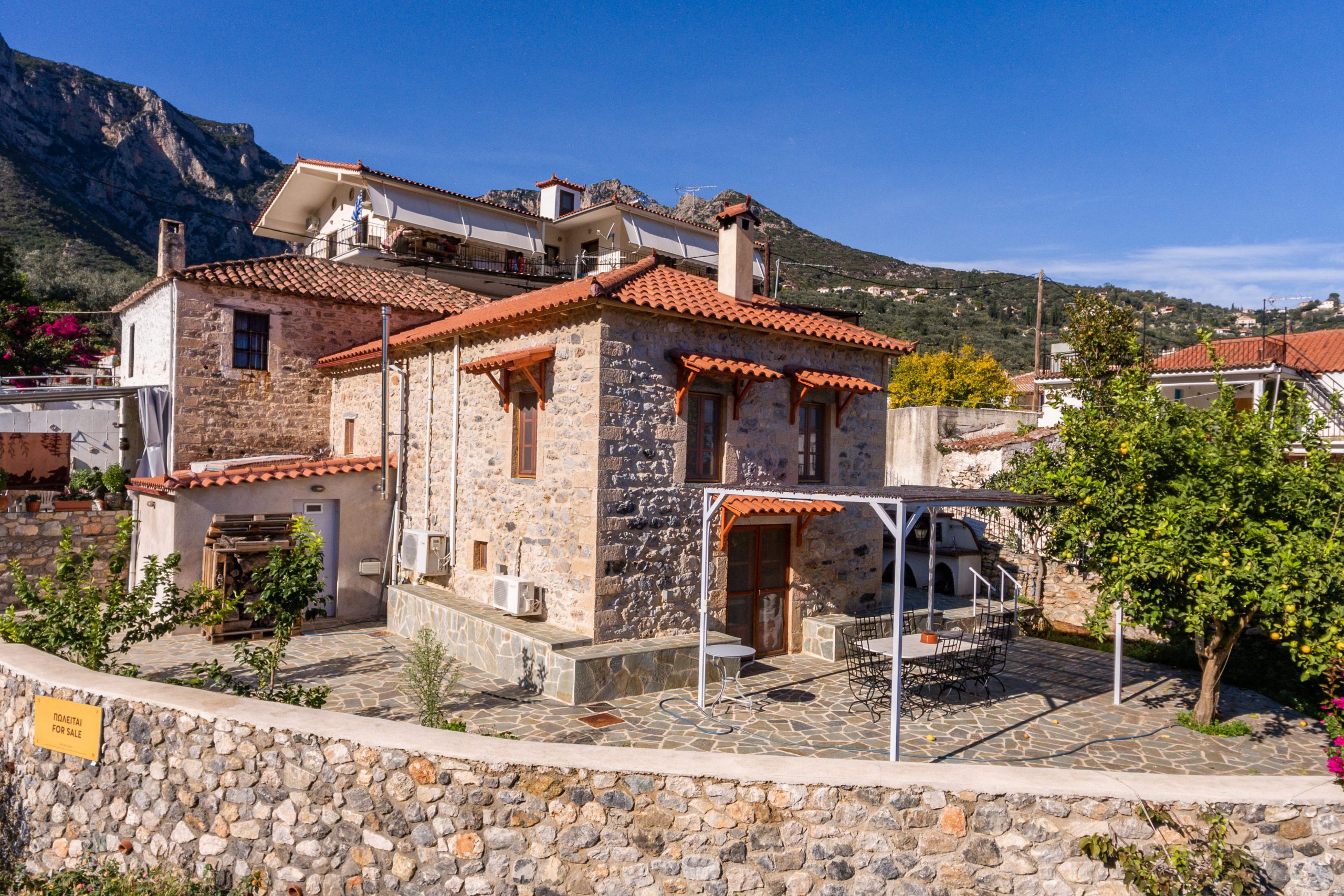 107 Βeautiful Stone Village House in Tyros Open Real Estate