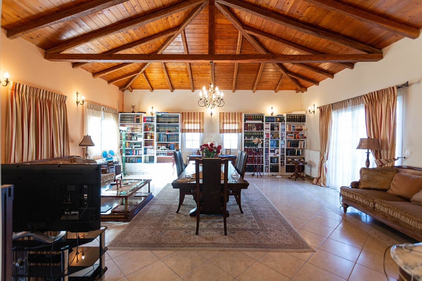 132 | Amazing Villa near Tyros with Seaview