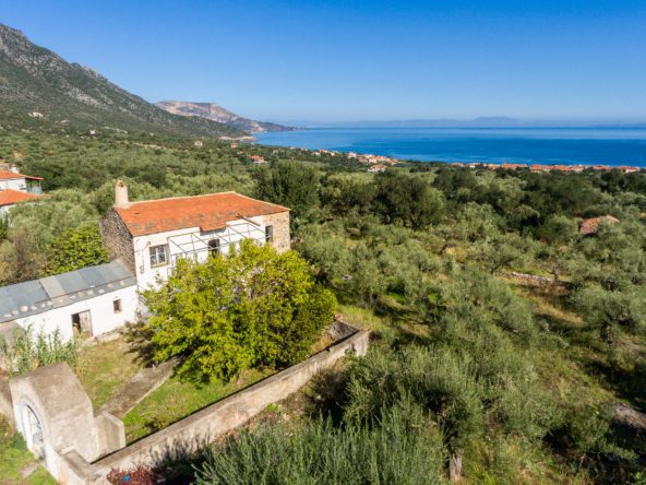 [#176] Big Stone House with Great View and Plot in Poulithra, East Peloponnese - 159 000 euro
