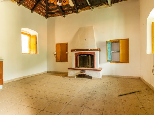 179 | Stone House in Tyros
