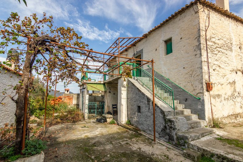 Stone-House-For-Renovation-Sapounakeika-7 179 | Stone House in Tyros
