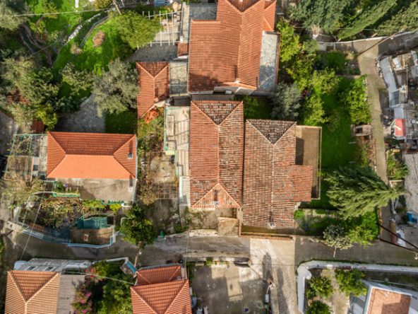 179 | Stone House in Tyros