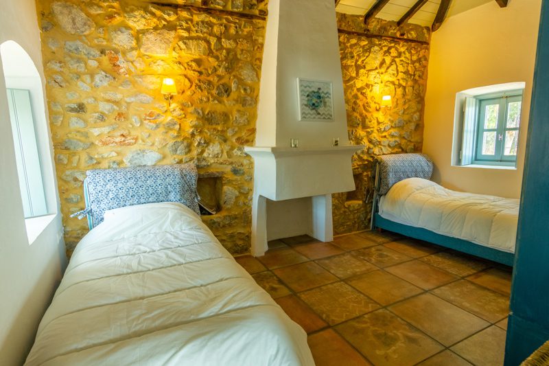 [#194] Newly-Renovated Luxurious Sea-View Stone House in Pragmatefti - 225 000 euro