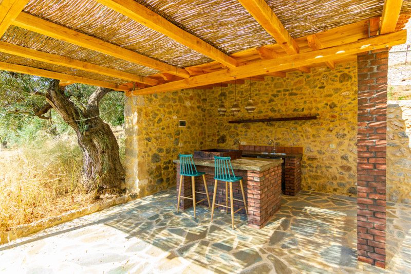 [#194] Newly-Renovated Luxurious Sea-View Stone House in Pragmatefti - 225 000 euro