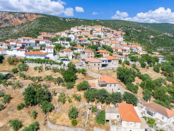  [#194] Newly-Renovated Luxurious Sea-View Stone House in Pragmatefti - 225 000 euro