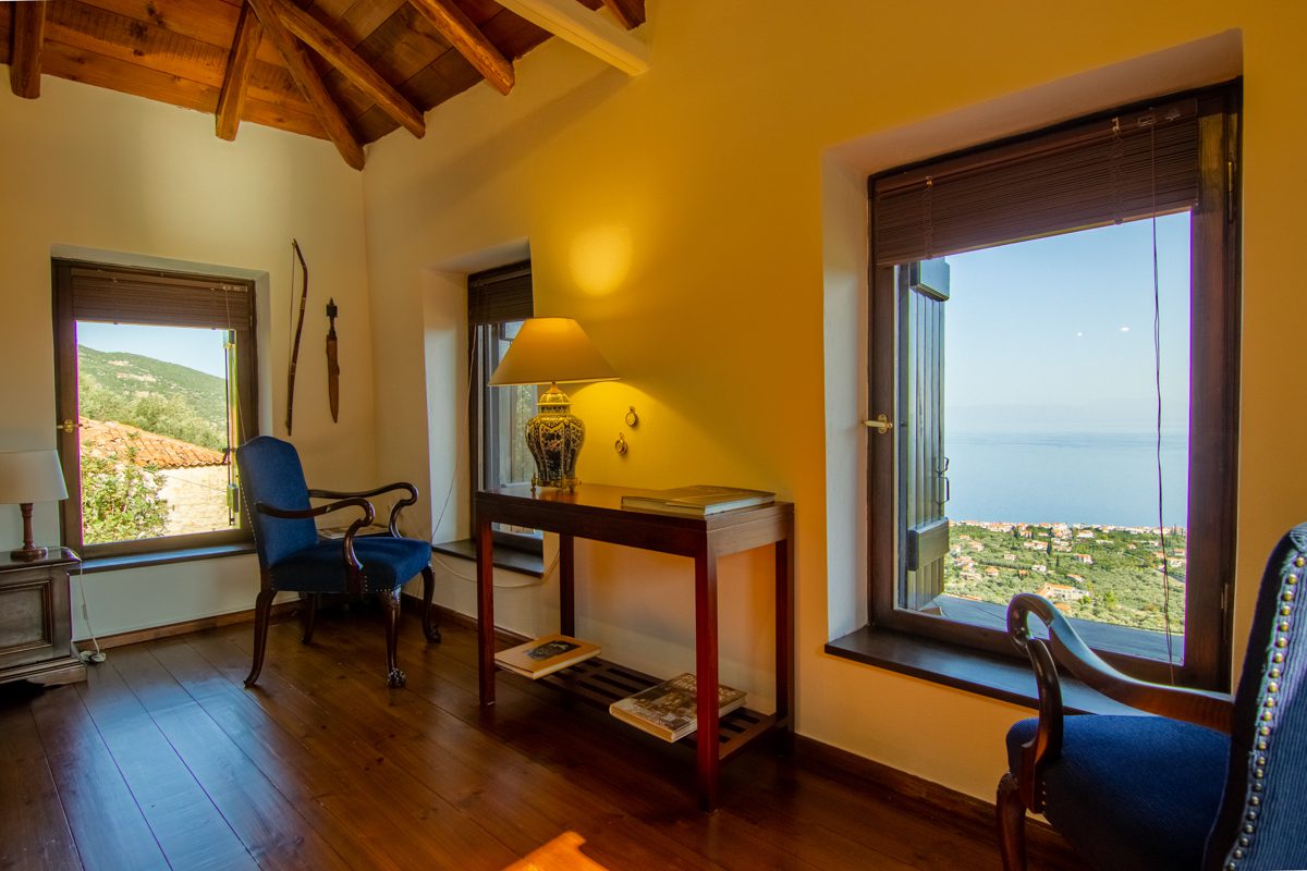 208-Beautiful-House-with-Great-View-in-Tyros-19 208-Beautiful-House-with-Great-View-in-Tyros