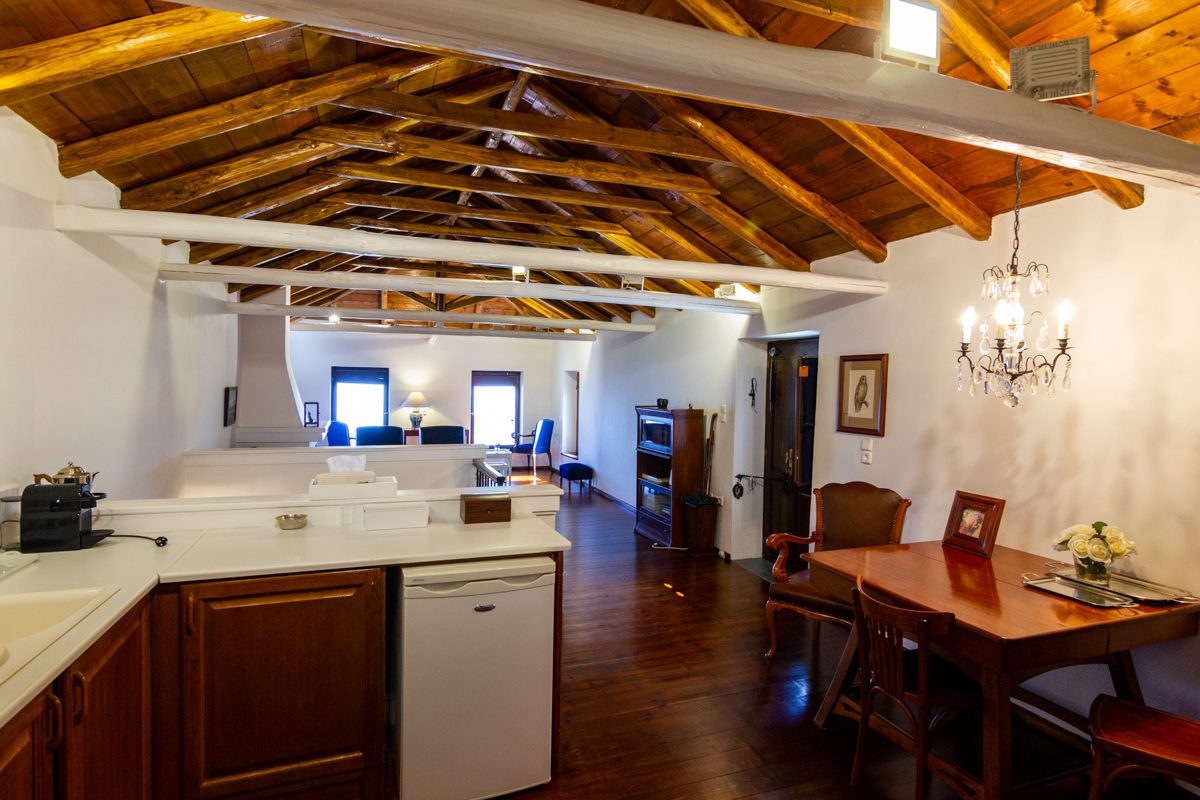 208-Beautiful-House-with-Great-View-in-Tyros-29 208-Beautiful-House-with-Great-View-in-Tyros