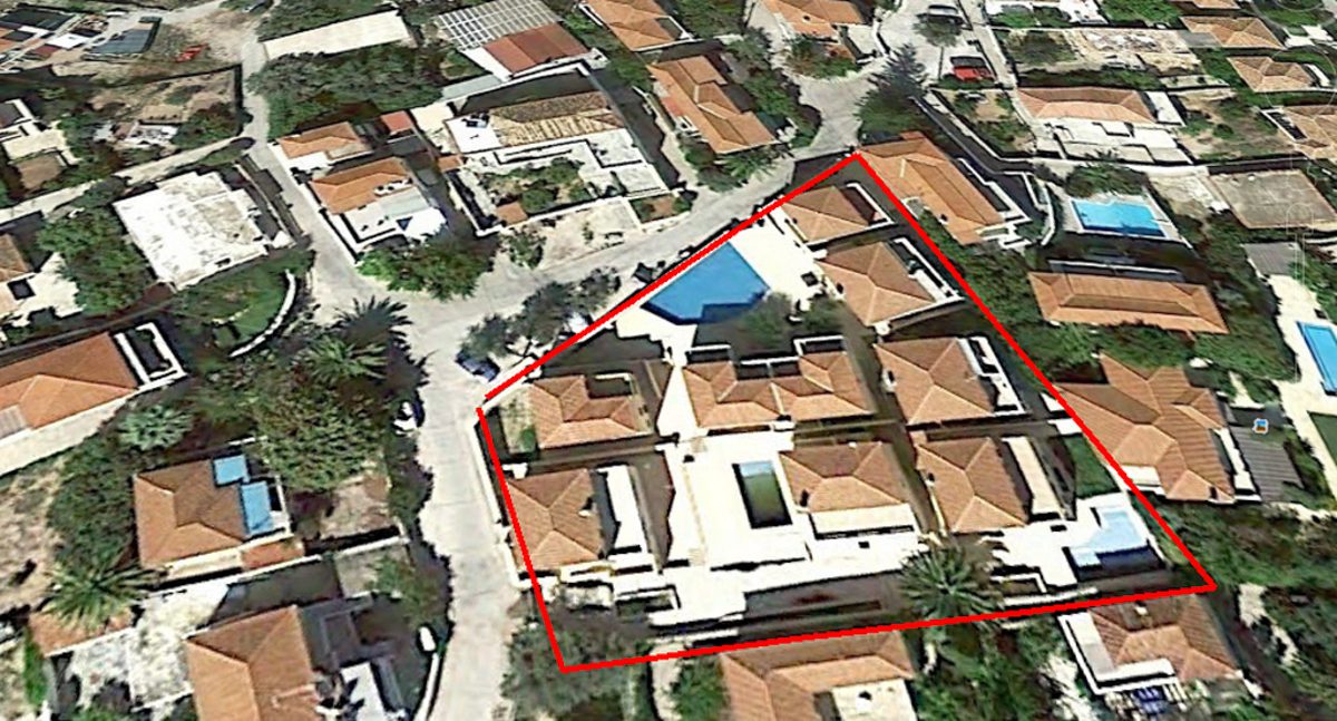 249-Luxurious-Maisonette-Residential-Complex-with-Pool-Spetses-31 249-Luxurious-Maisonette-Residential-Complex-with-Pool-Spetses-1