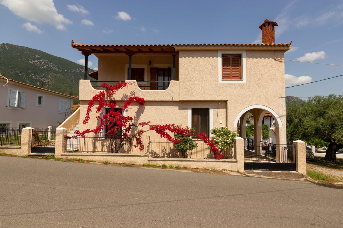 250-Two-apartment-Residence-with-SeaView-Charming-Poulithra-34