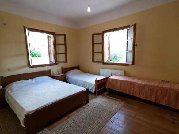 292-2-Level-Stone Residence-Melana-with-Beautiful-View-Nice-Garden