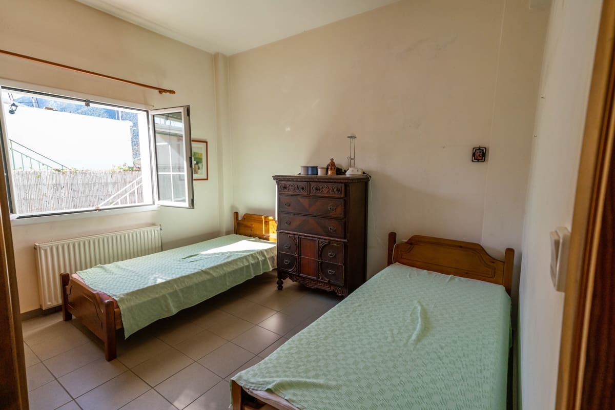 276-Beachfront-2-Level-House-For-Sale-Lakkos-Leonidio-Peloponnese (12 of 32)