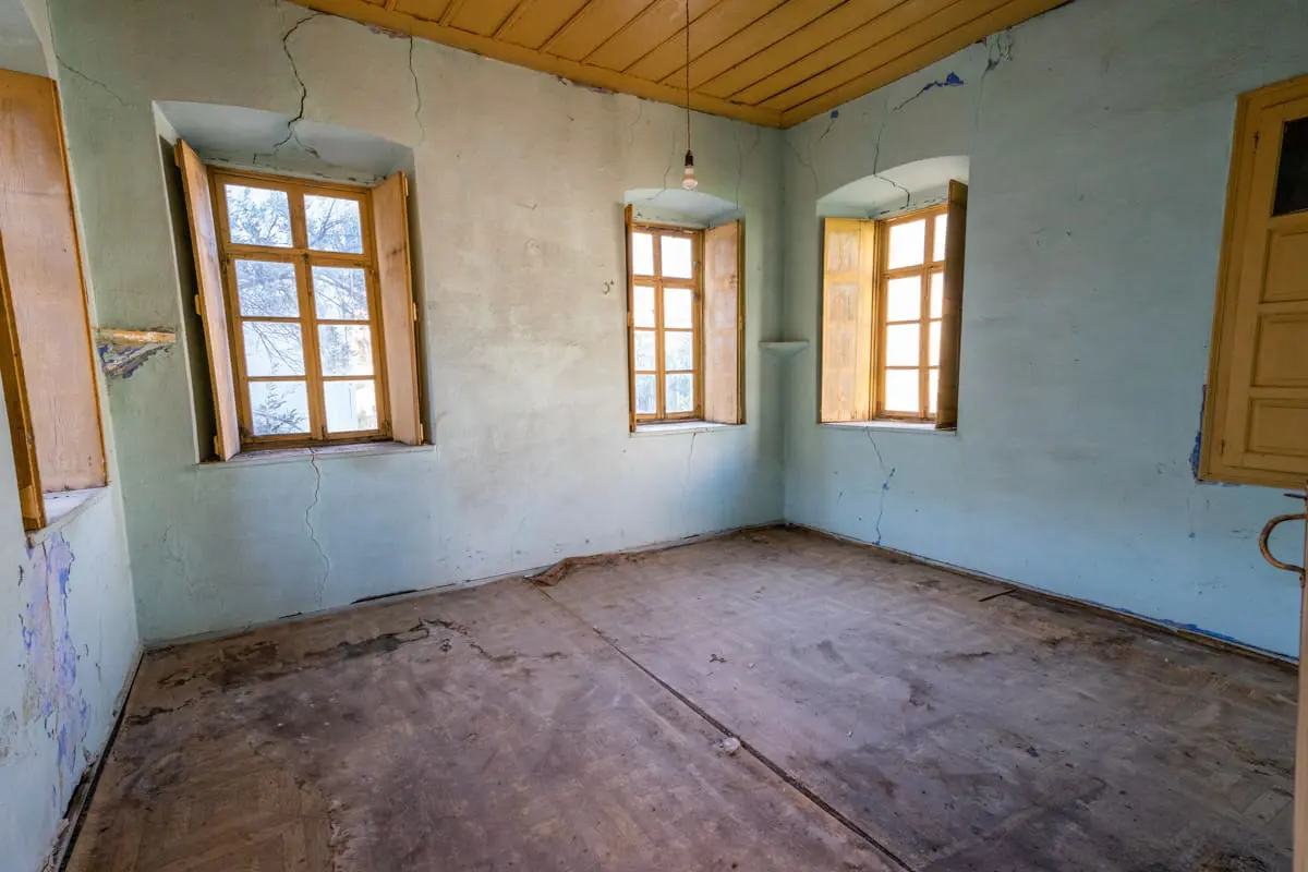 288-Traditional-Stone-House-Leonidio-East-Peloponnese-1 288-Traditional-Stone-House-Leonidio-East-Peloponnese-12