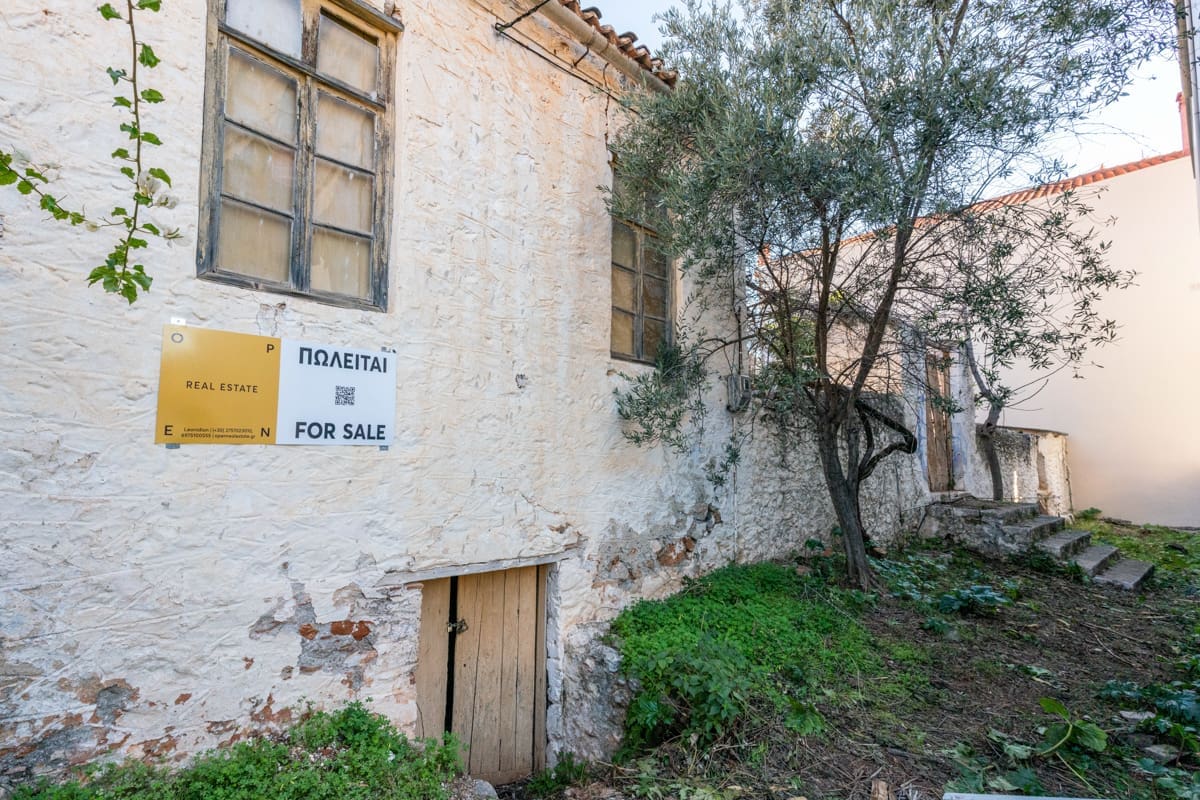 288-Traditional-Stone-House-Leonidio-East-Peloponnese-15 288-Traditional-Stone-House-Leonidio-East-Peloponnese-12