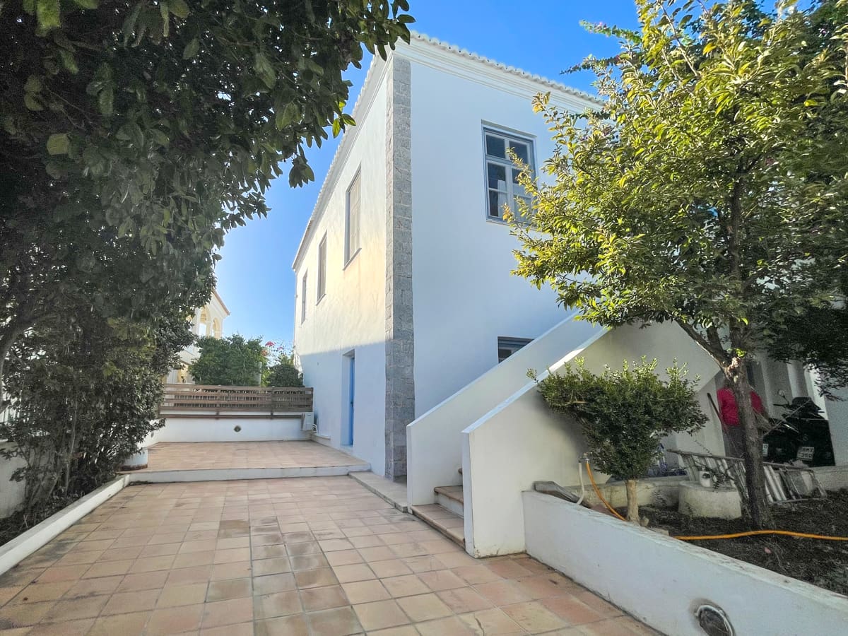 333 – Masion House For Sale Old Harbour Spetses Island-44