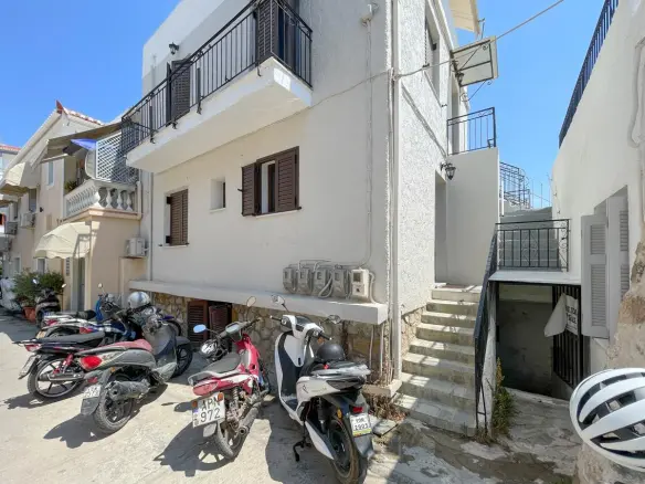 399 | Semi-basement Apartment with Great Flexibility of Use @ Clock Square, Spetses